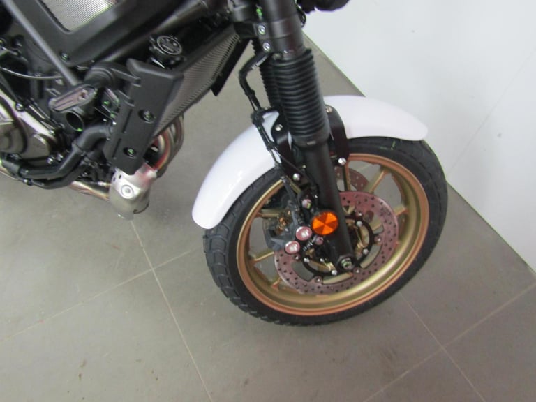 2023 Yamaha XSR700 - LEGACY - DEMO BIKE