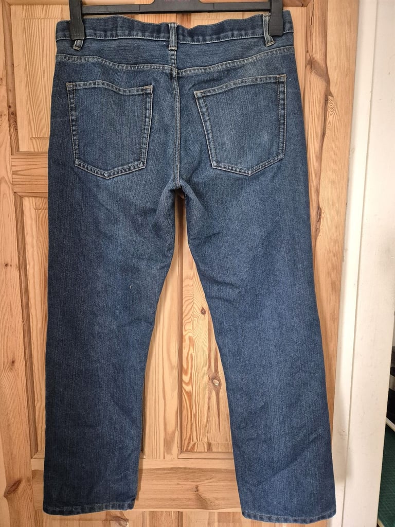 Mens George straight leg jeans Waist36-Leg29 inch.