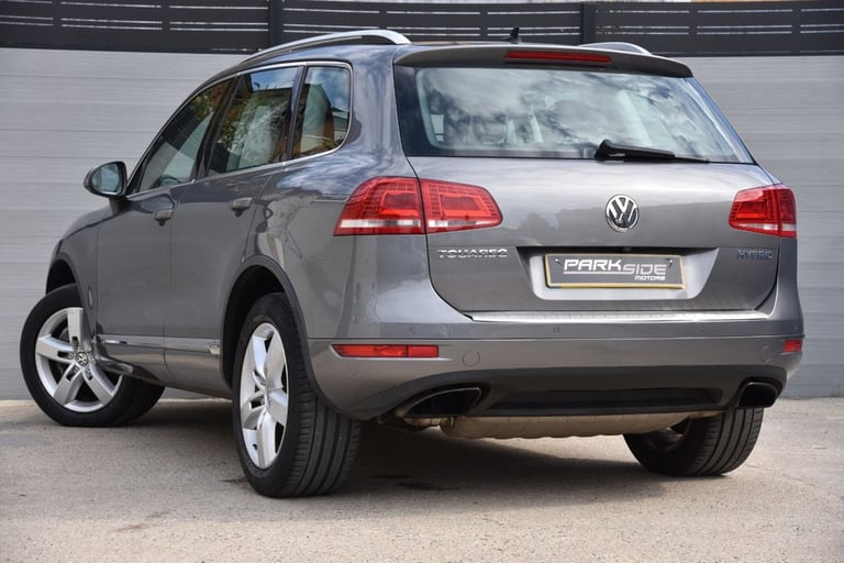 2013 Volkswagen Touareg 3.0h TSI V6 Hybrid SUV 5dr Petrol Hybrid Tiptronic 4WD Euro 5 (s/s) (333 ...