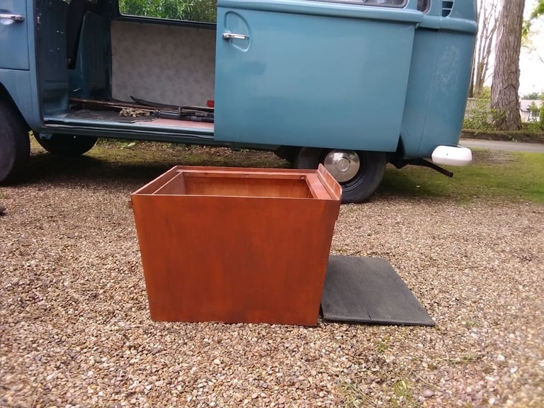 VW T2 Camper Van 1971
