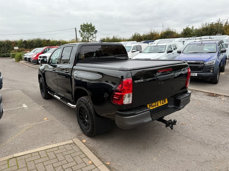 2022 Toyota Hilux Active D/Cab Pick Up 2.4 D-4D PICK UP DIESEL Manual