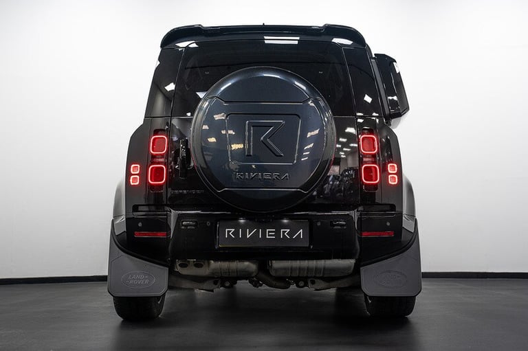 2024 Land Rover Defender 3.0 D250 X-Dynamic HSE 90 3dr Auto ESTATE DIESEL Automatic