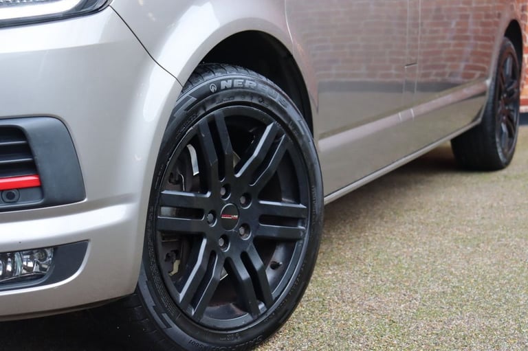 2017 17 VOLKSWAGEN TRANSPORTER 2.0 BITDI T32 BLUEMOTION TECH WINDOW VAN 4DR DIES