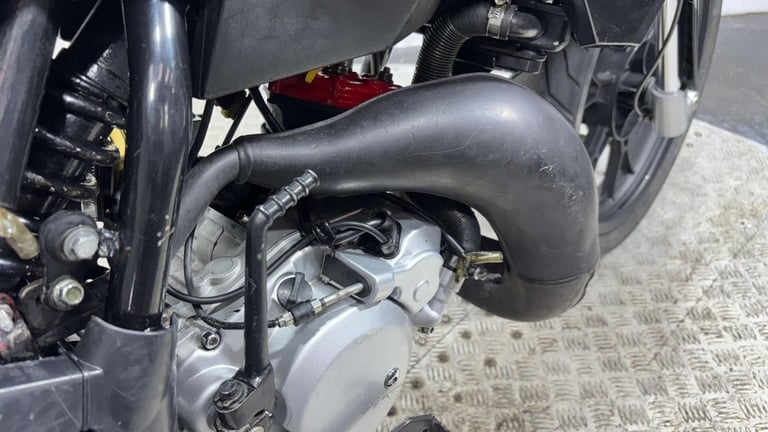 Generic Trigger 50 2011 2 STROKE 50CC SUPERMOTO ENDURO GEARED BIKE 2T PROJECT