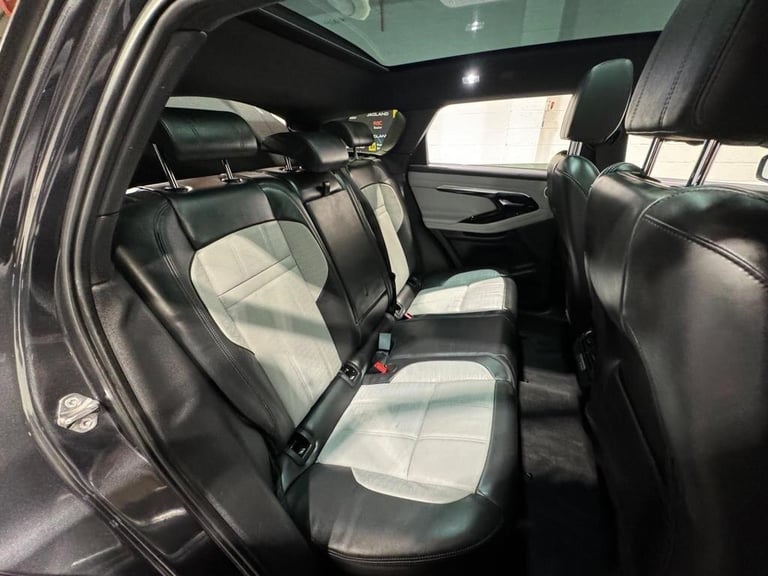 2019 Land Rover Range Rover Evoque 2.0 D180 R-Dynamic HSE Auto 4WD Euro 6 (s/s) 5dr ESTATE Diesel...