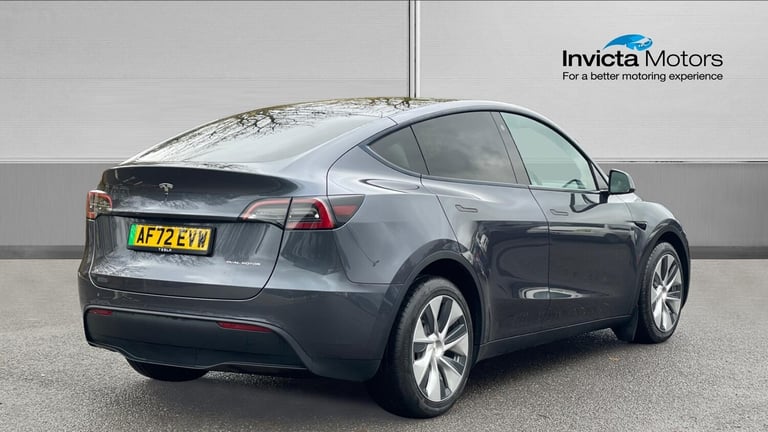 2022 Tesla Model Y Long Range AWD 5dr Auto Electric