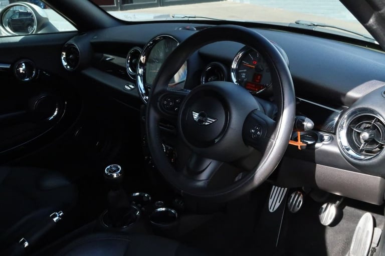 2015 MINI COUPE 1.6 COOPER S COUPE 2DR PETROL MANUAL EURO 5 (S/S) (184 PS)