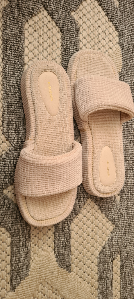 image for Prettylittlething Sandals 