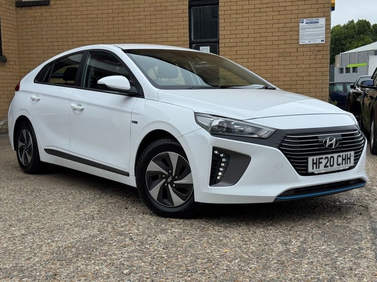image for 2022 Hyundai IONIQ 1.6 GDi Hybrid SE 5dr DCT Hatchback HYBRID ELECTRIC Automatic