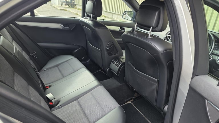 2008 Mercedes-Benz C Class 2.1 C220 CDI Sport Auto Euro 4 4dr SALOON Diesel Automatic