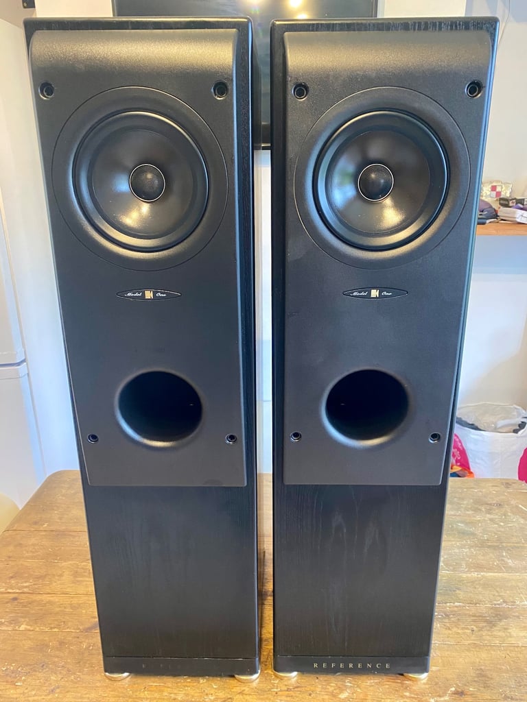 Kef reference model 1 hifi speakers