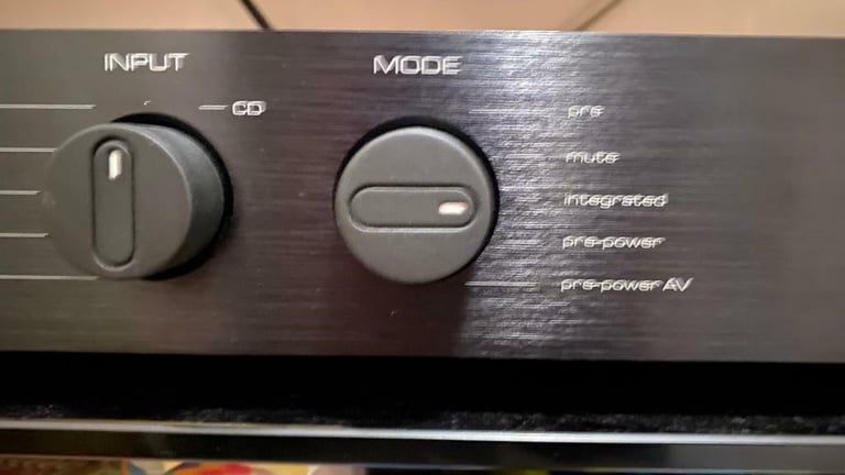 Audiolab 8200a Integrated Amplifier (remote, box)