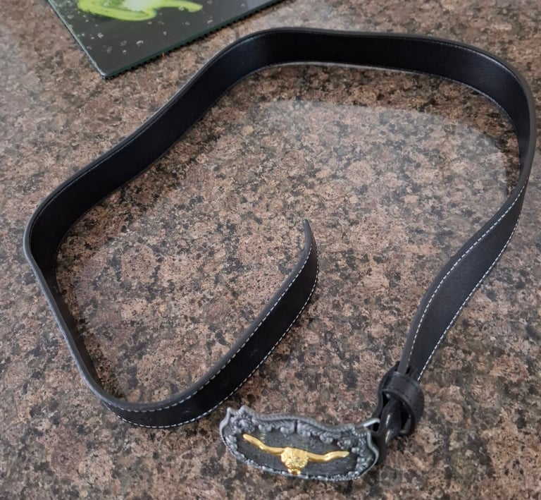 2 x MEN'S LEATHER BELTS