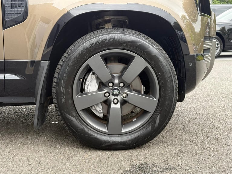 2022 Land Rover Defender 110 2.0 P400e 15.4kWh X-Dynamic HSE SUV 5dr Petrol Plug-in Hybrid Auto 4...