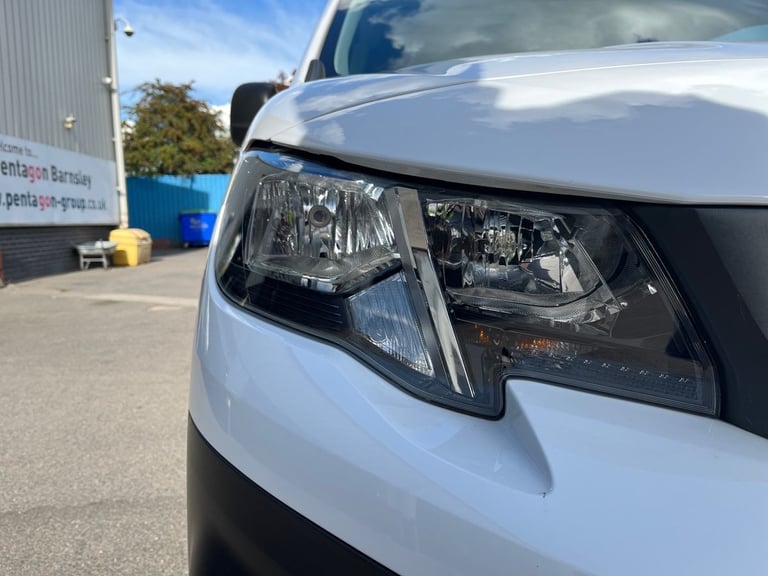  Peugeot Partner 1.5 Bluehdi 1000 Professional Premium  Plus Standard Panel Van
