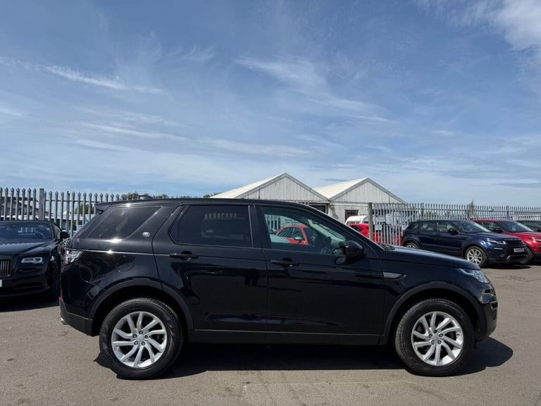 2018 Land Rover Discovery Sport 2.0 TD4 SE Tech SUV 5dr Diesel Auto 4WD Euro 6 (s/s) (180 ps) EST...
