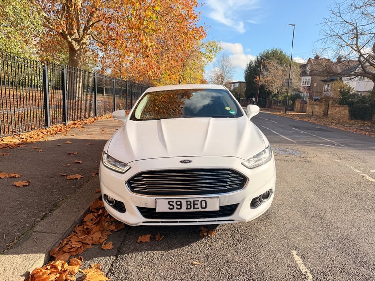 Ford, MONDEO, Hatchback, 2015, Semi-Auto, 1997 (cc), 5 doors