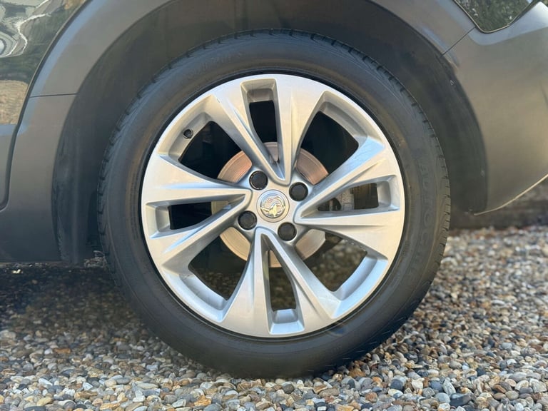 2019 Vauxhall Crossland X 1.2 Crossland X Business Edition Nav 5dr SUV Petrol Manual