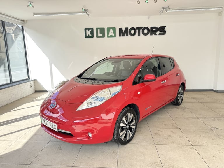 NISSAN LEAF 30kWh Tekna Red Auto Electric 2017