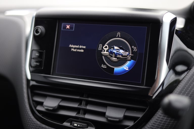 Peugeot 2008 1.6 BlueHDi 2016