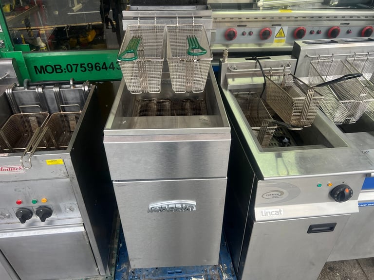 IMPERIAL CATERING COMMERCIAL KITCHEN  GAS FRYER CAFE KEBAB CHICKKEN RESTAURANT