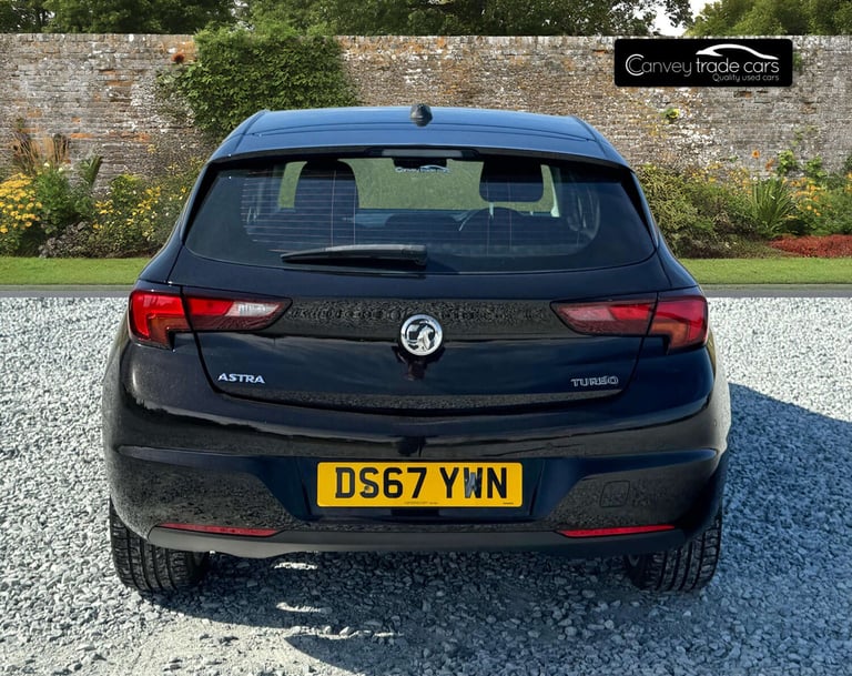 2017 Vauxhall Astra 1.4T 16V 150 SRi 5dr HATCHBACK PETROL Manual