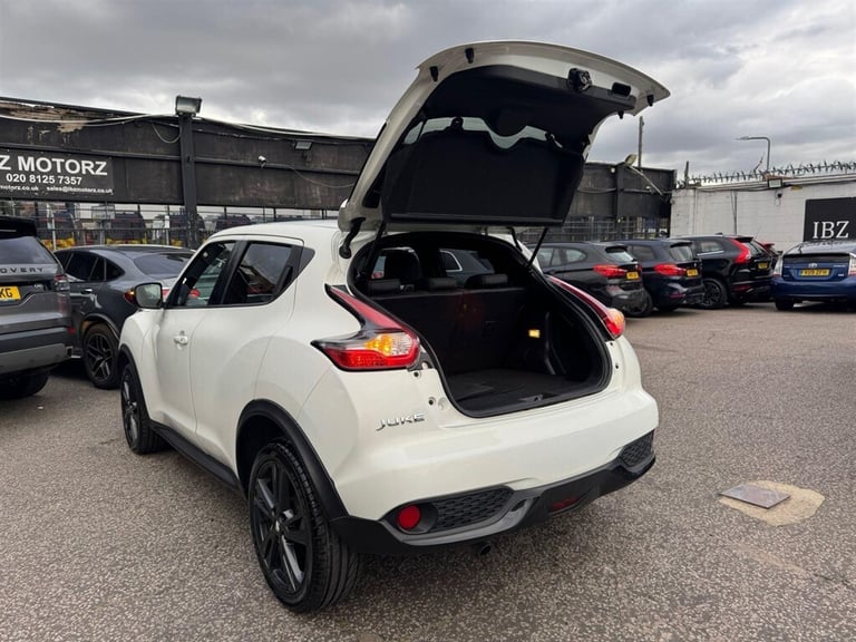2016 Nissan Juke 1.2 DIG-T N-Connecta Euro 6 (s/s) 5dr SUV Petrol Manual
