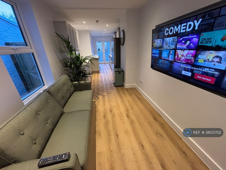 image for 6 bedroom house in Gosport, Gosport, PO12 (6 bed) (#2603702)