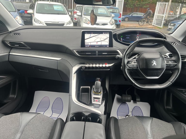 2017 Peugeot 3008 1.2 Puretech Allure 5dr EAT6 HATCHBACK Petrol Manual