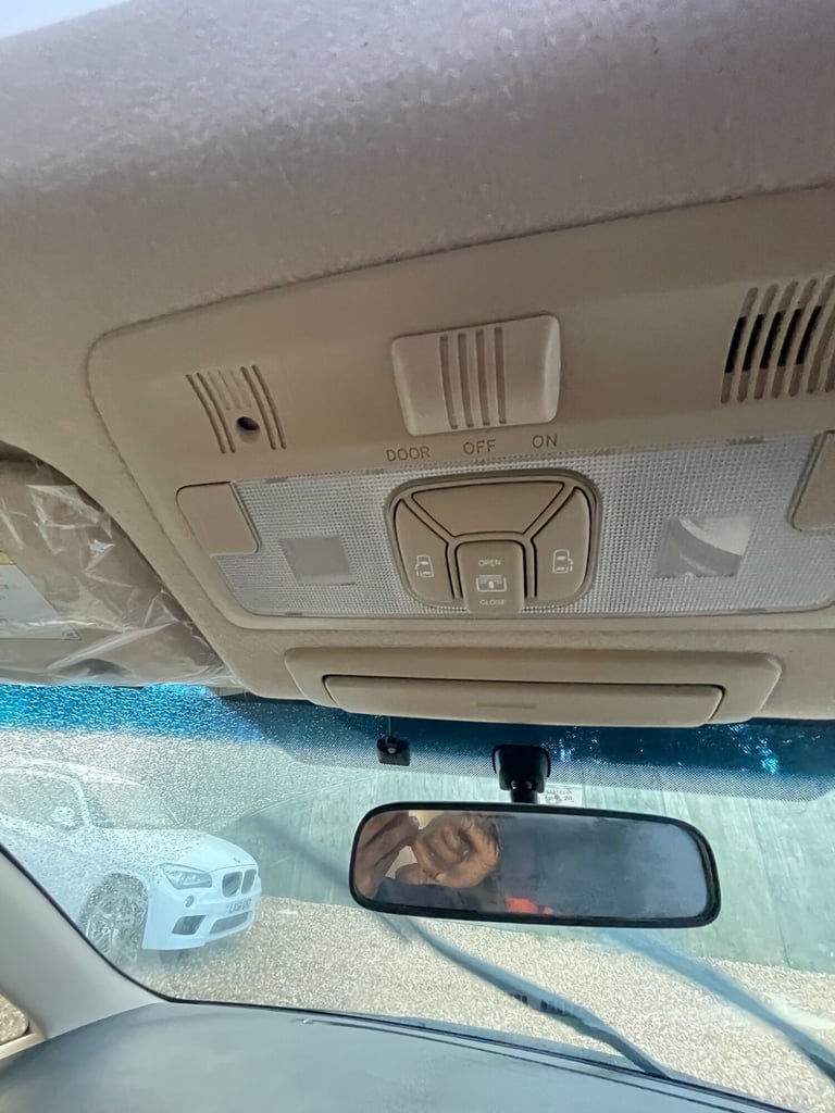 2012 Toyota Estima E-Four MPV Hybrid Electric Automatic