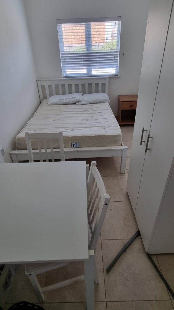 Tottenham Studio flat. Available now. N15 in North London, London