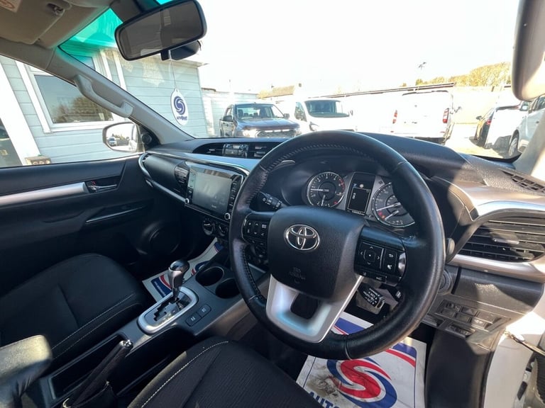 2021 71 TOYOTA HI-LUX 2.4 D-4D ICON PICKUP DOUBLE CAB 4DR DIESEL AUTO 4WD EURO 6