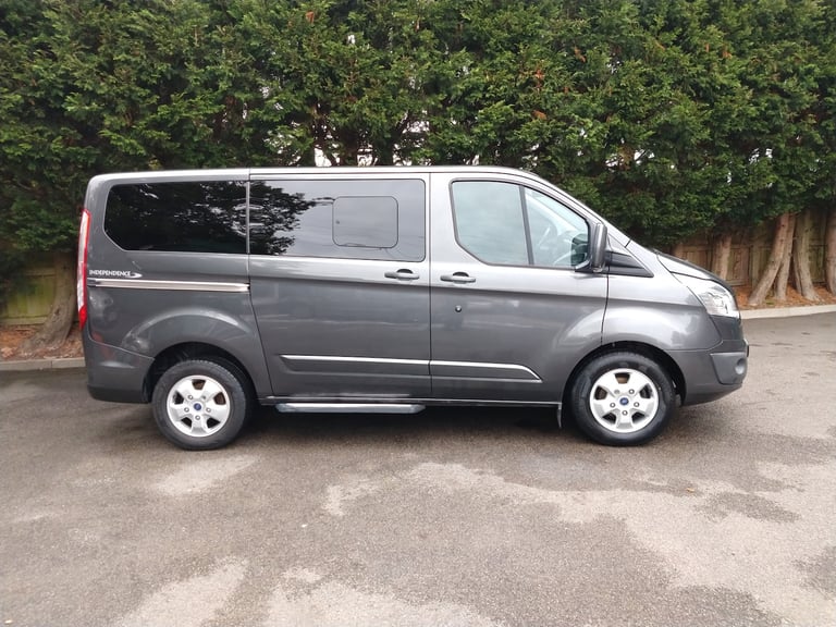 2018 Ford Tourneo Custom 2.0 TDCi Titanium Wheelchair Accessible Vehicle. Wheelchair Accessible V...