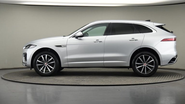 2022 Jaguar F-Pace 2.0 D200 MHEV R-Dynamic SE SUV 5dr Diesel Auto AWD Euro 6 (s/s) (204 ps) SUV D...