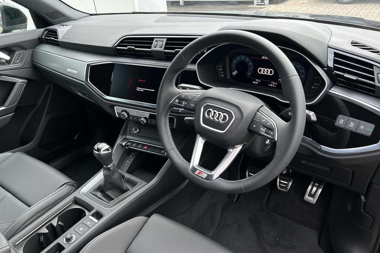 2025 Audi Q3 35 TFSI S Line 5dr (Leather) SUV Petrol Manual