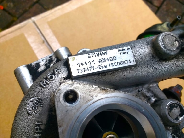 NISSAN X TRAIL 2.2 DCI FUEL INJECTORS 03-07 PARTS SPARES ALMERA PRIMERA TINO