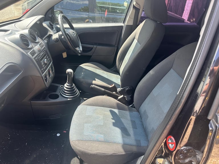 2007 Ford Fiesta Zetec 1.4 tdci - Image 9