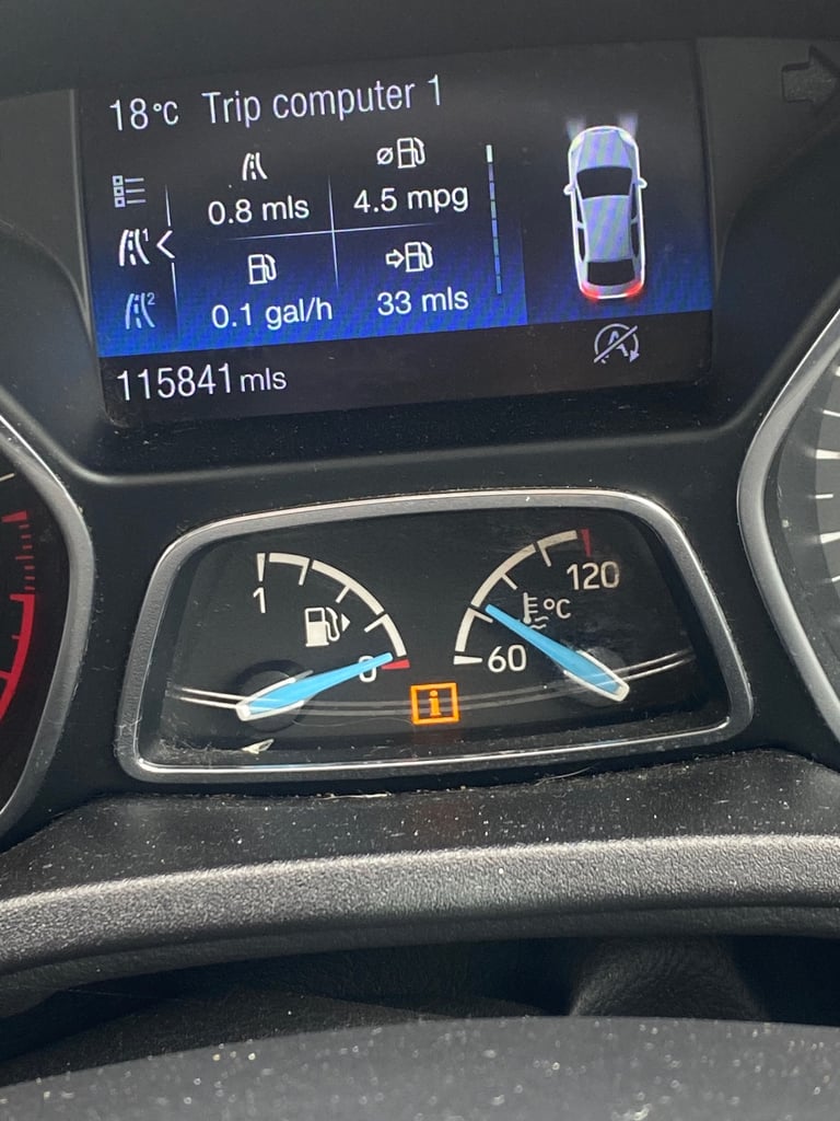 Ford, FOCUS, Hatchback, 2015, Manual, 999 (cc), 5 doors