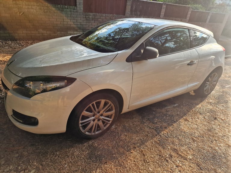 Renault, MEGANE, Coupe, 2012, Manual, 1461 (cc), 3 doors