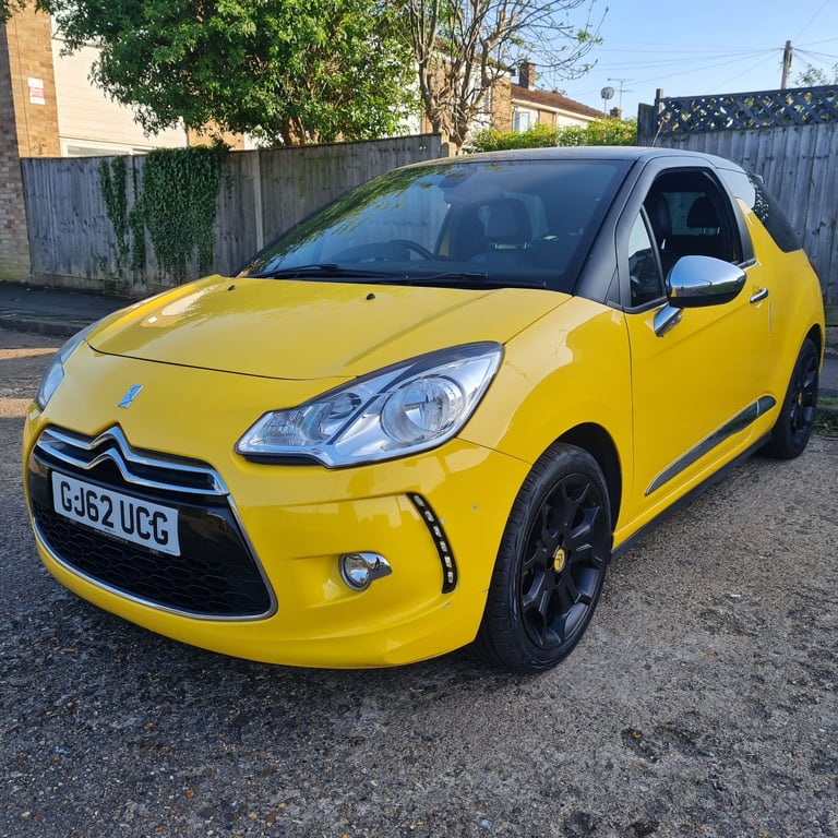 Citroen, DS3, Hatchback, 2012, Manual, 1598 (cc), 3 doors