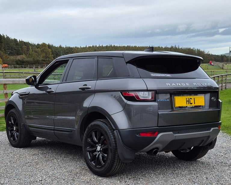 LAND ROVER RANGE ROVER EVOQUE 2.0 eD4 SE Tech 2017