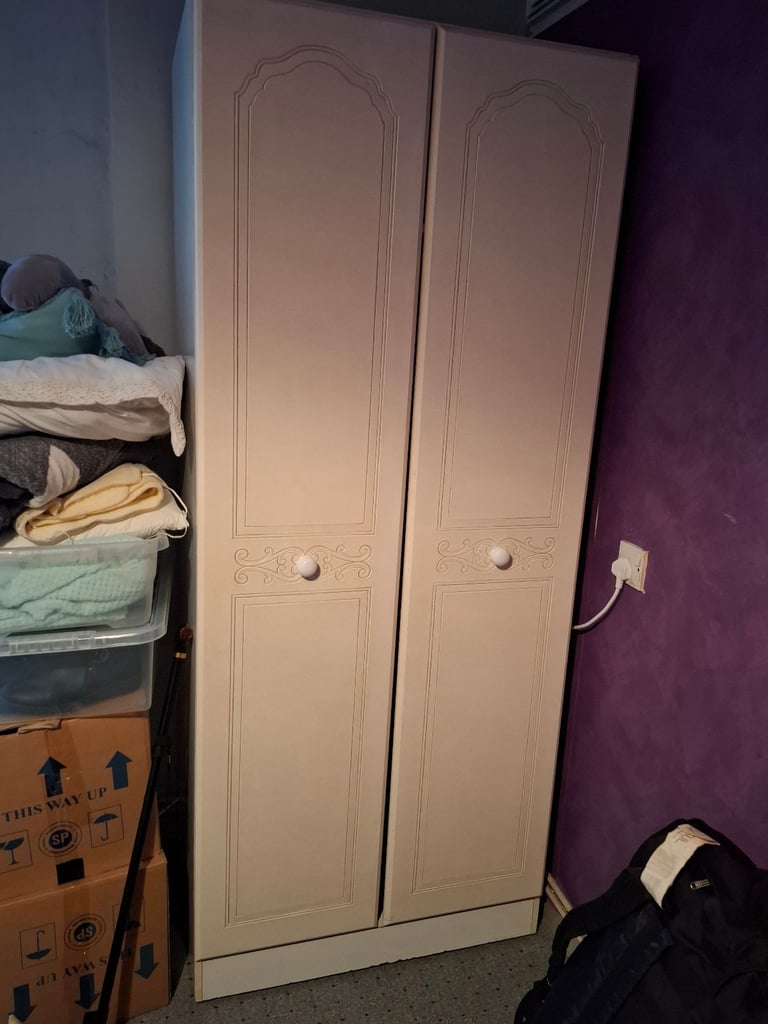 Wardrobe and dressing table set