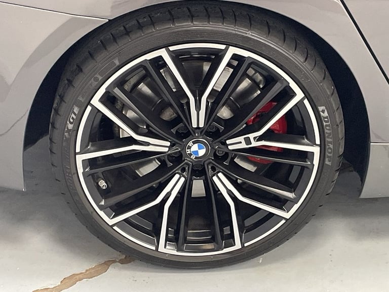2020 BMW 5 Series 4.4 M550i V8 Saloon 4dr Petrol Steptronic xDrive Euro 6 (s/s) (530 ps) - AA Sal...