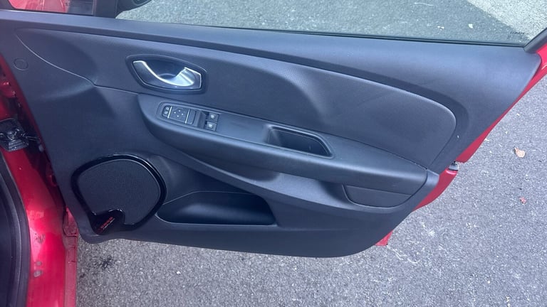 2019 Renault Clio 0.9 TCE 90 Iconic 5dr Petrol Hatchback Hatchback Petrol Manual