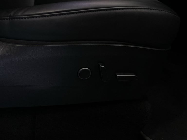 2022 72 TESLA MODEL Y (DUAL MOTOR) LONG RANGE SUV 5DR ELECTRIC AUTO 4WDE (384 BH