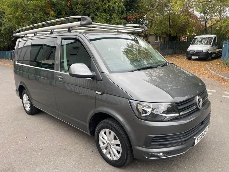 image for 2018 Volkswagen Transporter 2.0 TDI T30 BlueMotion Tech Highline Kombi Double Cab 5dr Diesel Manu...