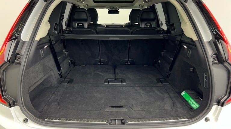 2025 Volvo XC90 Ultra, T8 AWD Plug-in hybrid, Dark, 7 Seats (BLIS, Panoramic Sunroof) Estate Petr...