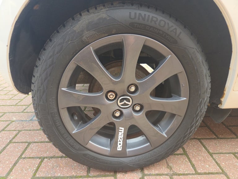 2014 Mazda Mazda2 1.3 Colour Edition 5dr HATCHBACK PETROL Manual