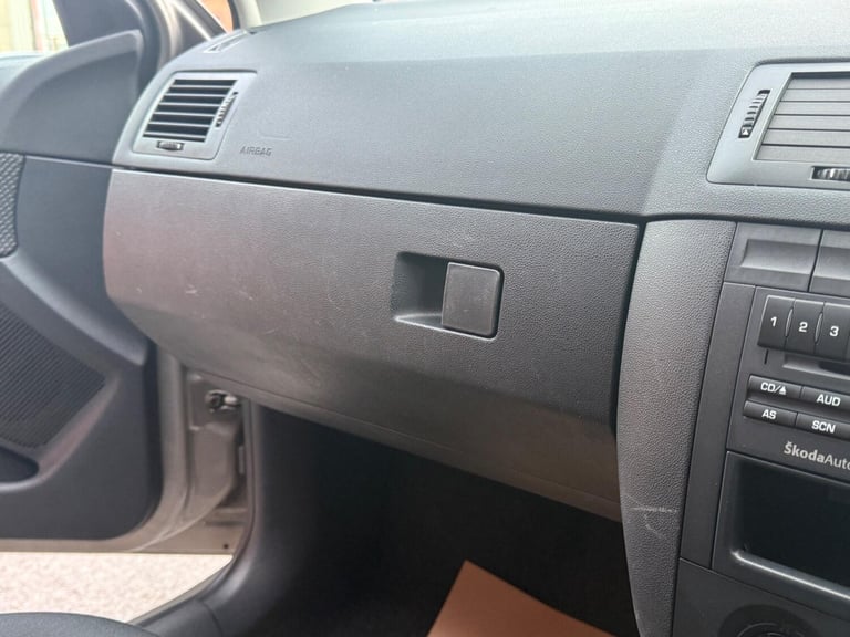 2007 Skoda Fabia 1.2 HTP 12V Ambiente 5dr HATCHBACK Petrol Manual