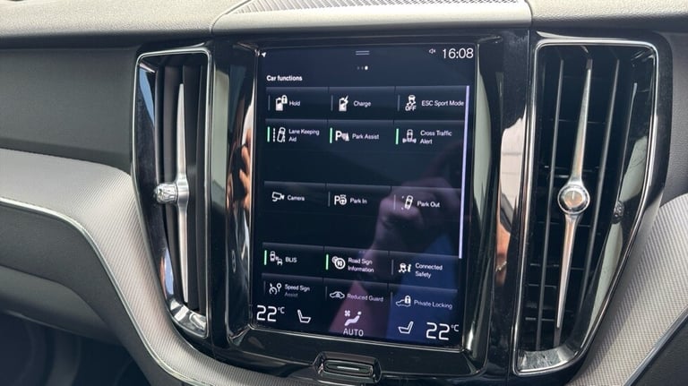 2020 Volvo XC60 Recharge R-Design, T6 AWD plug-in hybrid Estate Petrol Parallel PHEV Automatic